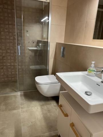 Apartman Kubinska 33 돌니 쿠빈 외부 사진